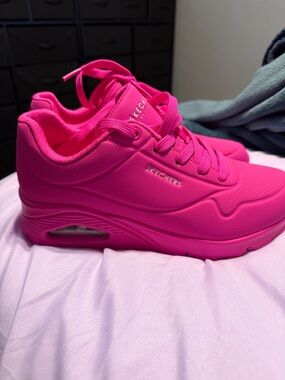 Skechers Women's Bright Pink Athletic Sneakers